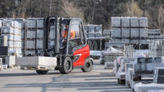 The X35 Electric Forklift Truck from Linde Material Handling